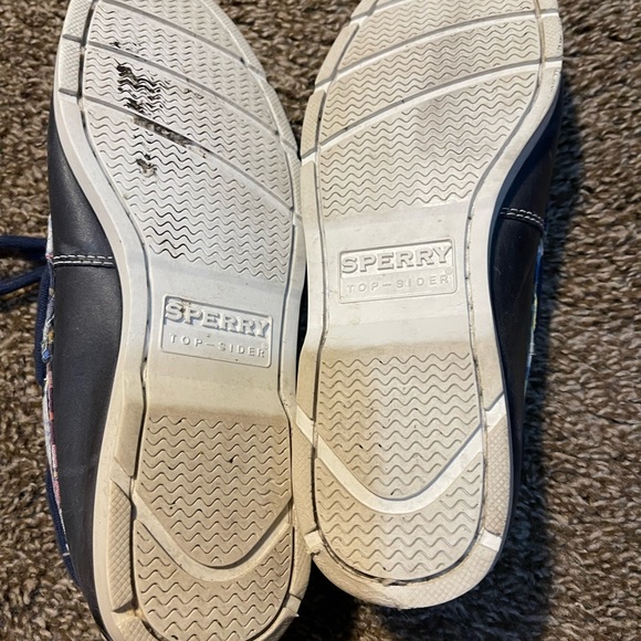 Sperry Topsiders - Picture 8 of 8